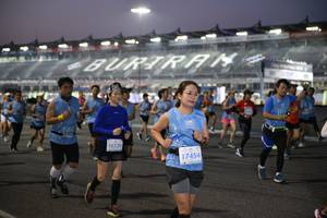 BIB: 150, 16120, 17454
                            <button type="button" onclick="openModal(10826147)" class="btn btn-primary btn-sm float-right btn-popup" data-toggle="modal" data-target=".modal-high-quality">
                        <i class="fas fa-shopping-cart"></i> Add to Cart
                    </button>
                                            <button type="button" onclick="isThisMe(10826147, true)" class="btn btn-success btn-sm float-right btn-popup btn-isme hidden" data-toggle="tooltip" data-placement="bottom" title="นี่คือรูปของคุณใช่ไหม คลิกที่นี่เพื่อเอาเข้าอัลบั้ม">
                        <i class="fas fa-plus"></i> Add to album
                    </button>
                    <button type="button" onclick="isThisMe(10826147, false)" class="btn btn-warning btn-sm float-right btn-popup btn-isnotme hidden">
                        <i class="fas fa-ban"></i> Remove from album
                    </button>